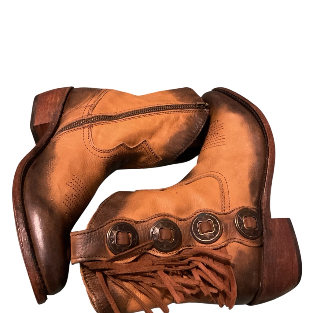 Liberty Black Two-Tone Western Boots Size 8.5